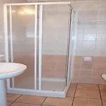 Дом отдыха Pleasant In Carole With Shared Pool *
