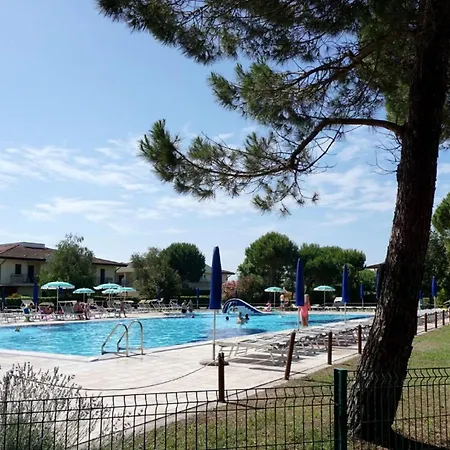 度假居 Pleasant In Carole With Shared Pool La Fagiana